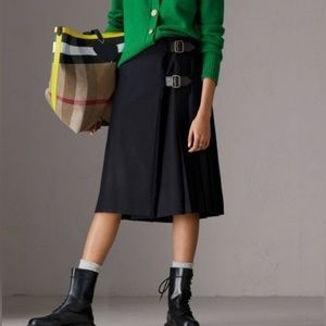 Burberry Wool Wrap Skirt With Double Buckle In Black Size 4